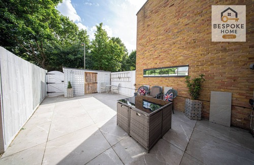 Latchmere House | 4 Bed House + 1 FREE Parking Space | Central London | Open - Plan