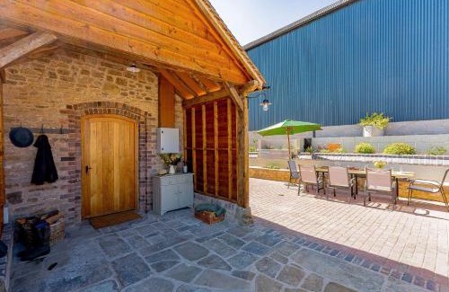 Wall-under-heywood House | 4 Bed in Church Stretton 87695