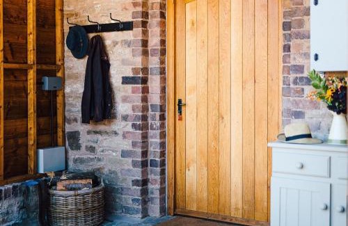 Wall-under-heywood House | 4 Bed in Church Stretton 87695