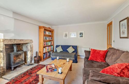 Wearhead House | 4 Bed in Wearhead 93527
