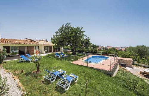 Correeira Villa | 4 Bed Room Villa - Albufeira Center Private Heated Pool (on request)
