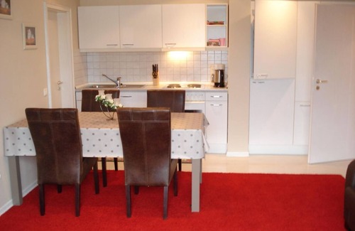 Auel Apartment | 4-bed vacation apartment with garden view - Eifelferienhaus Miro