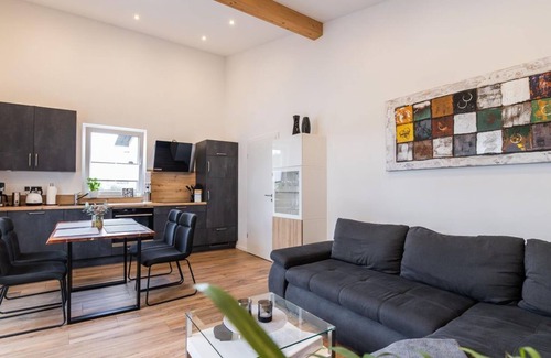 Hunerbach House | 4-bed vacation home Im Sonnenberg - Eifelia vacation homes