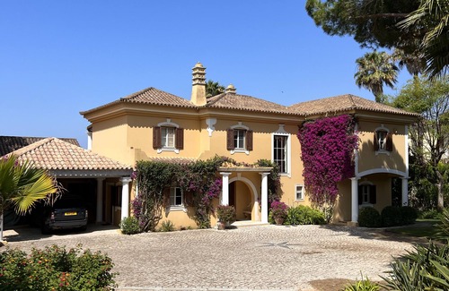 Almancil Villa | 4 Bed Villa with Private Pool and outside BBQ