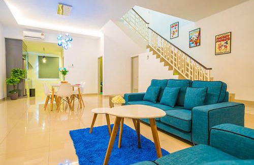 Bukit Indah 2 House | 4-Bedrm ensuite family friendly house near Aeon Bukit Indah