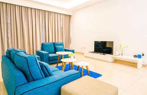 Bukit Indah 2 House | 4-Bedrm ensuite family friendly house near Aeon Bukit Indah