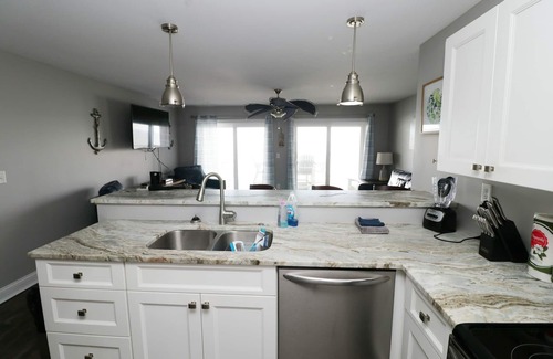 Put-in-Bay Condo | 4 Bedroom/2 Bath - 1 Mile to Downtown, Perfect for your Island Getaway