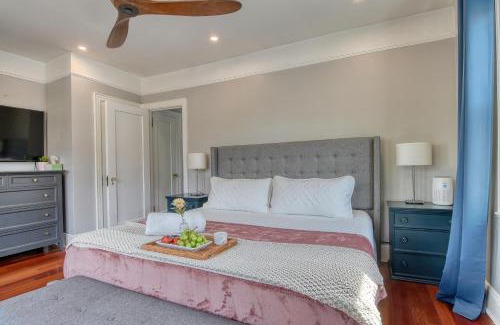 Prospect Lefferts Gardens House | 4 bedroom, 2 bath, King Beds, Outdoor Space, Grill, Parking, Near Prospect Park