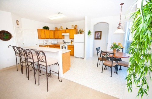 Sunset Ridge House | 4 Bedroom 3 Bathroom Vacation Pool Home With Garage. Orlando, Florida.