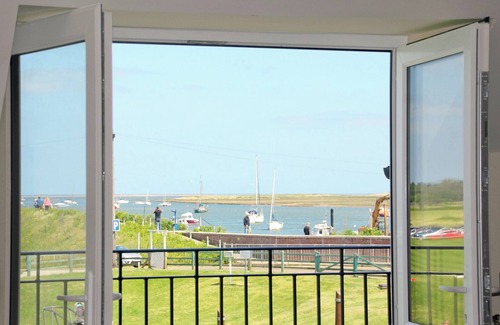 Wells-next-the-Sea Cottage | 4 bedroom accommodation in Wells-next-the-Sea