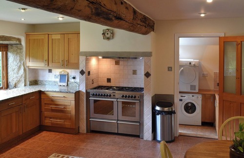 Pecket Well Cottage | 4 bedroom accommodation in Heptonstall, near Hebden Bridge