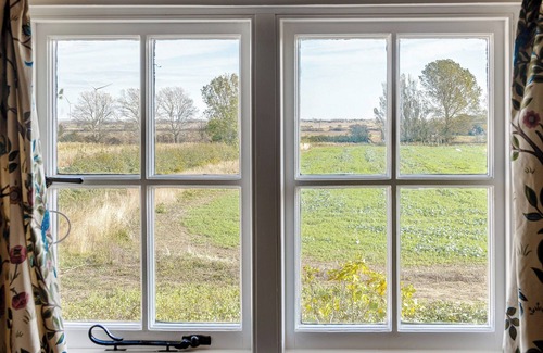 Southminster Cottage | 4 bedroom accommodation in Tillingham, near Southminster