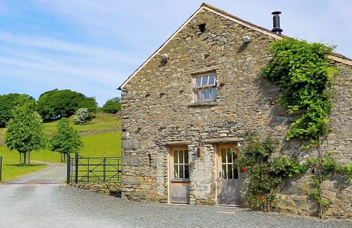 Low Newton Cottage | 4 bedroom accommodation in Backbarrow, near Newby Bridge
