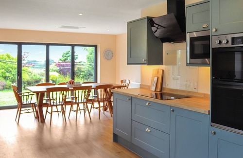 Tudweiliog Cottage | 4 bedroom accommodation in Tudweiliog