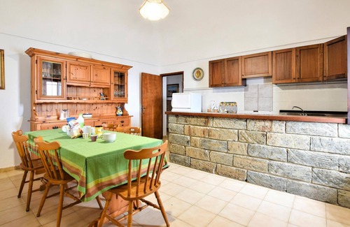 Kamma House | 4 bedroom accommodation in Pantelleria