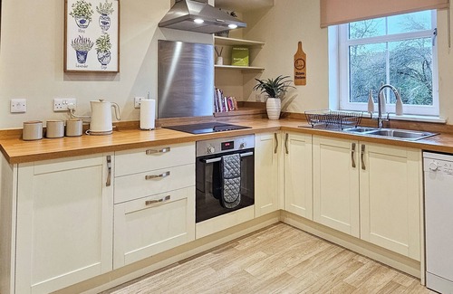 Scaniport Cottage | 4 bedroom accommodation in Scaniport, near Inverness