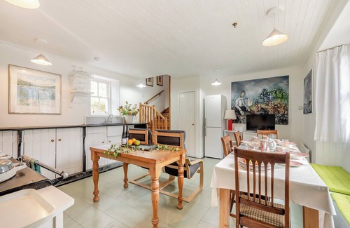 Strachur Cottage | 4 bedroom accommodation in Strachur, near Cairndow