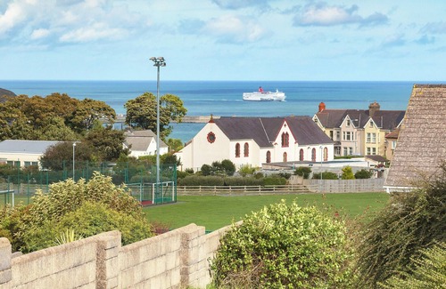 Fishguard Cottage | 4 bedroom accommodation in Fishguard, Dyfed