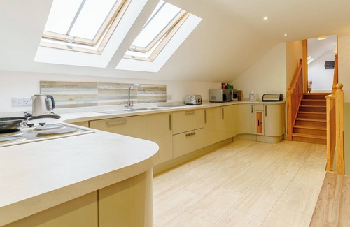 Cross Inn Cottage | 4 bedroom accommodation in Cross Inn, near New Quay
