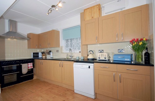 New Quay Cottage | 4 bedroom accommodation in New Quay