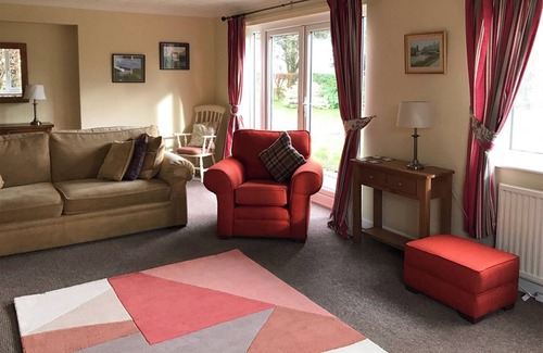 Littleport Cottage | 4 bedroom accommodation in Near Ely