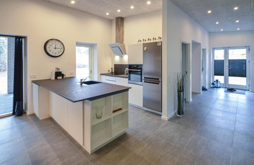 Øksenmølle House | 4 bedroom amazing home in Ebeltoft