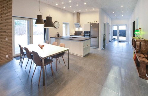 Øksenmølle House | 4 bedroom amazing home in Ebeltoft