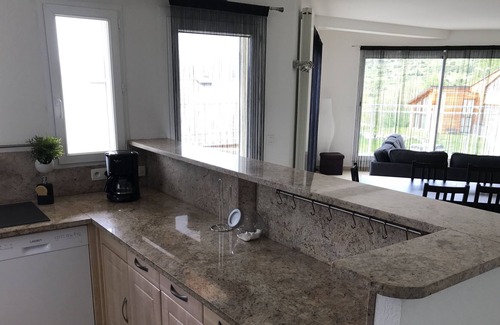 Egat Apartment | 4 Bedroom Apartment in a Quiet Area