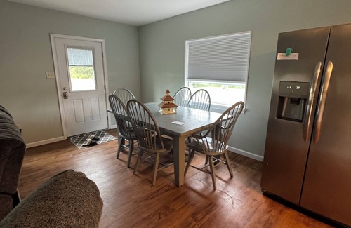 Marmora House | 4 Bedroom Apartment one Mile from Ocean City NJ