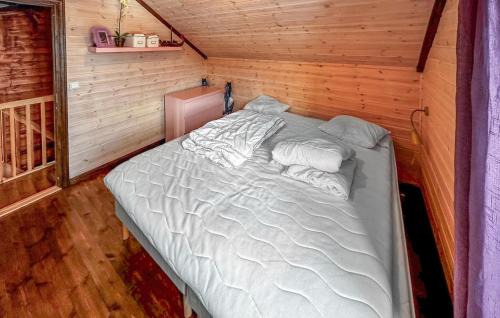Valle House | 4 Bedroom Awesome Home In Rysstad