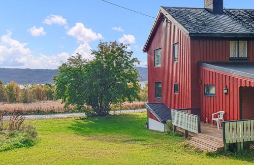 Alta House | 4 bedroom awesome home in Kongshus