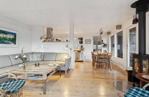 Udsholt Sand House | 4 bedroom beautiful home in Græsted