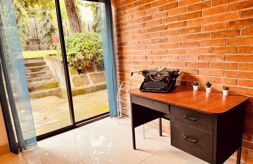 Managua House | 4-bedroom Beautiful & Spacious house near everything!