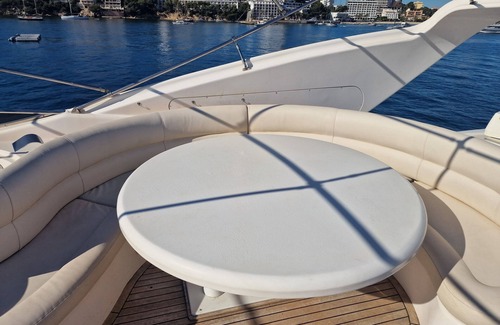 Monte Carlo City Centre Boat Rental | 4-bedroom boat in wonderful Monaco with Jacuzzi