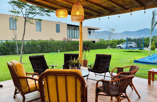 Cieneguilla House | 4-bedroom chalet in charming Pachacamac with WiFi