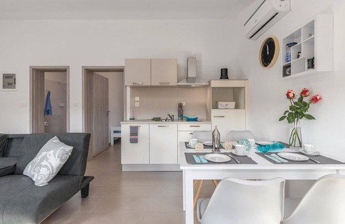 Sveta Nedelja House | 4 bedroom cozy home in Cere