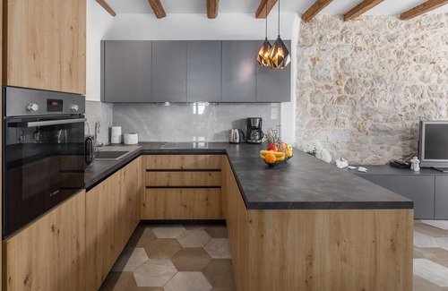 Dracevac House | 4 bedroom cozy home in Dracevac