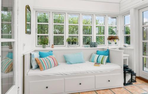 Nyborg House | 4 Bedroom Cozy Home In Nyborg