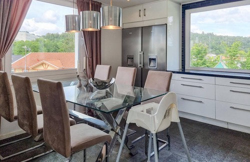 Angered House | 4 bedroom cozy home in Angered