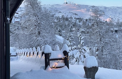 Kvam House | 4 bedroom cozy home in Norheimsund