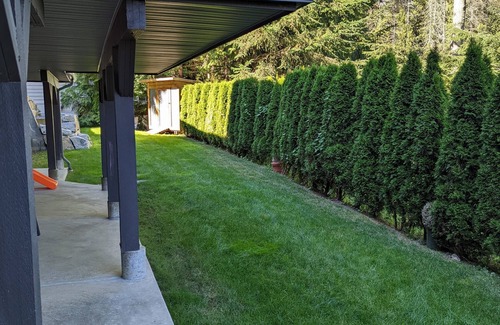 Caulfeild House | 4 Bedroom Family Home in Eagle Harbour