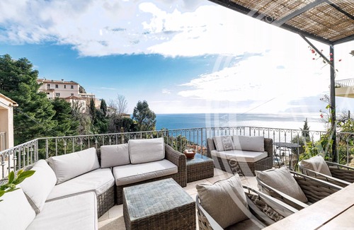 Roquebrune-Cap-Martin House | 4 bedroom villa with private pool and sea view - Roquebrune Cap Martin