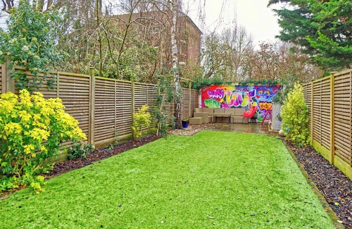 Barnes House | 4 Bedroom House, Barnes