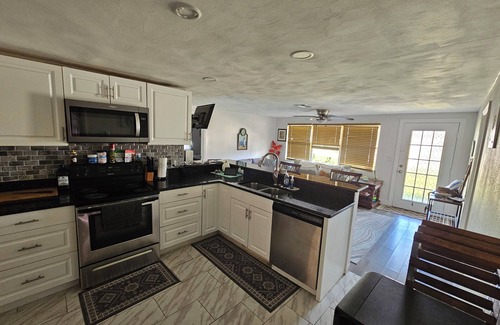 Grove City House | 4-bedroom house in charming Englewood with WiFi, AC. Relax and unwind
