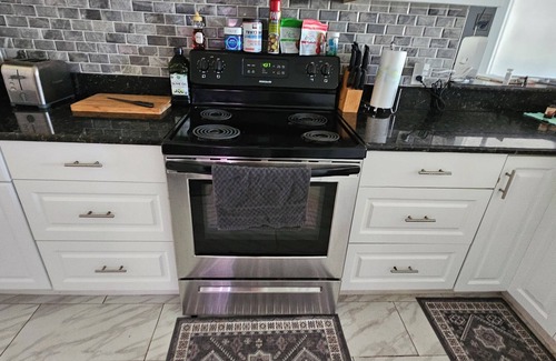 Grove City House | 4-bedroom house in charming Englewood with WiFi, AC. Relax and unwind