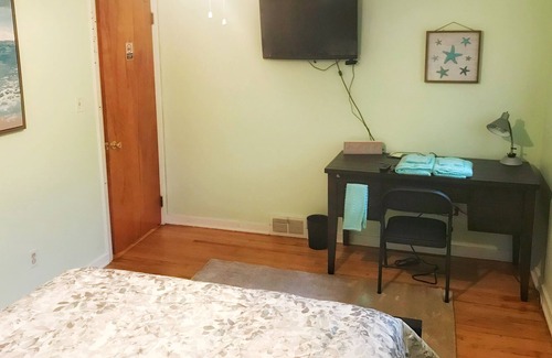 Monroeville House | 4 Bedroom House in Garden City