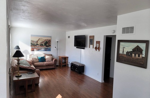 Sidney House | 4 Bedroom House with Nebraska Charm and Large Backyard