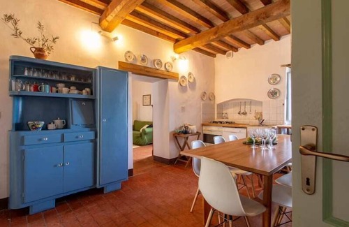 Castiglione del Lago Apartment | 4 bedroom Umbria apartment
