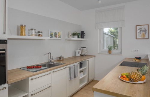 Kastelir-Labinci House | 4 bedroom lovely home in Krancici