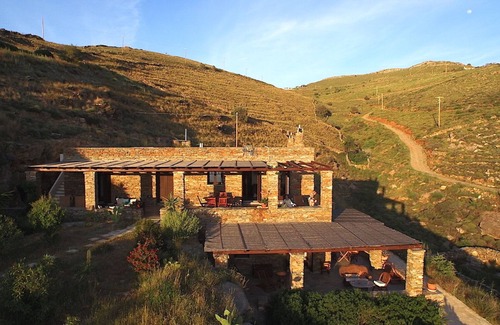 Pisses Villa | 4 bedroom luxury villa, on secluded wind-less beach, tranquil, on-site support